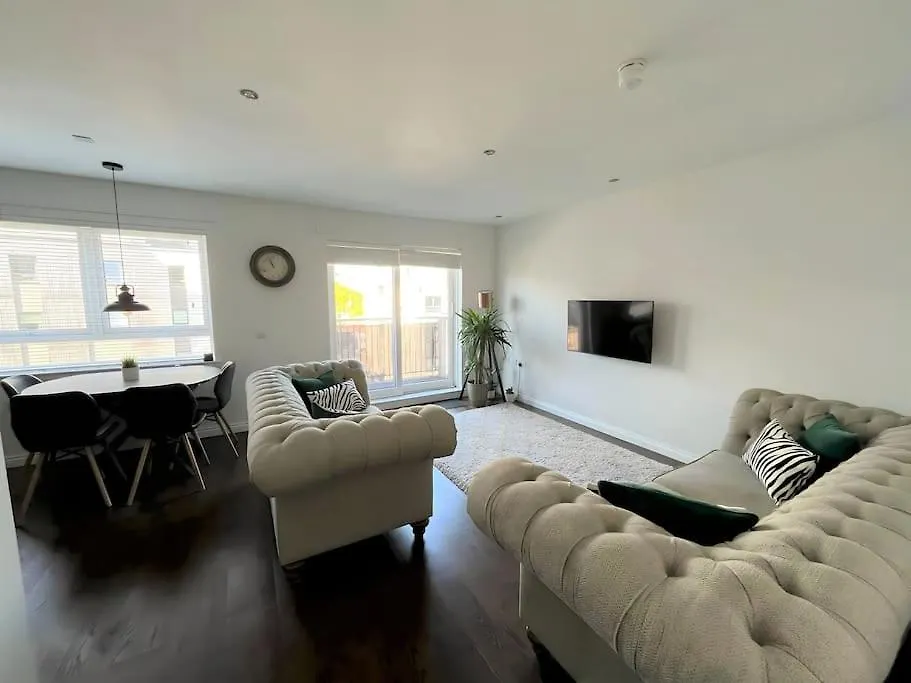 Ultra Modern 2 Bed Apartment In Edinburgh 0*,  Großbritannien